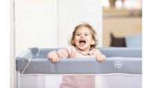 Fillikid Art.4055-09 Travel cot Basic natur / braun Ceļojumu gulta ar matraci bērniem