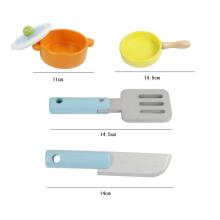 TLC Baby Kitchen Art.T20078  Bērnu koka virtuve  ar izlietni, plīti, sienas skapi un plauktiem