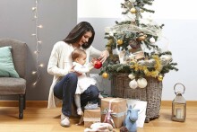 „Baby Art“ kalėdinio kamuolio menas. 34120153 kūdikių kabučių / rankų atspaudų rinkinys