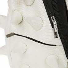 Madpax Gator Luxe Full White Art.KAA24484816 Спортивный рюкзак с анатомической спинкой