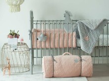 La Millou Velvet Collection Bed Bumper Powder Pink Art.95340 Augstākās kvalitātes gultas apmale (60x120 cm)