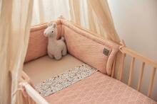 Jollein Bumper Art.004-895-65286 River Knit Pale Pink Бортик-охранка для детской кроватки