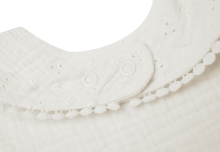Jollein Bib Rond Embroidery Ivory Art.029-537-66069 - Bērnu lacīte / priekšautiņš