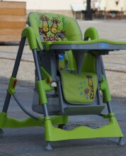 Maitinimo kėdė „Betticco Vivienne 2013“ modelis