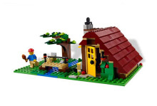 LEGO CREATOR Vasaras mājiņa 5766