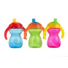 Munchkin Art. 011364 Click Lock™ Trainer Cup Поильник с ручками 6м+