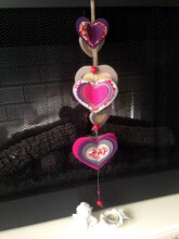 Cake Design Paper Craft Hearts hang outs Perched