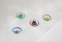 Munchkin Art. 011584 Float&Play Bubbles Vannas rotaļlieta (2 gb.)
