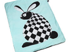 La Millou Art. 83454 Toddler Blanket Follow Me Black Augstākās kvalitātes divpusēja sedziņa (80x100 cm) 