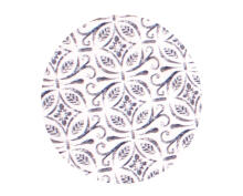 La Bebe™ Snug Cotton Nursing Maternity Pillow Art.85483 Tracery White/Dark Blue Подковка для сна, кормления малыша 20x70cm