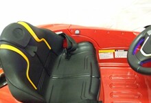 „Bet Design Ferrari Style“ vaikų automobilis JE198 Raudonas 12V automobilis su akumuliatoriumi, nuotolinio valdymo pulteliu ir MP3