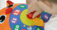 K's Kids Day N Night Owl Clock Art.KA10662  Dienas un nakts pūces pulkstenis 6+ mēn.